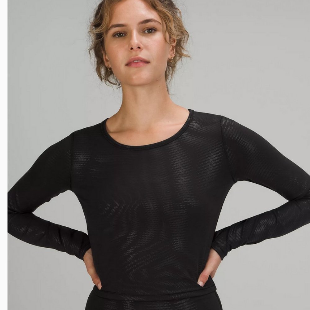Wunder Train Cropped Long Sleeve Shirt *Foil*